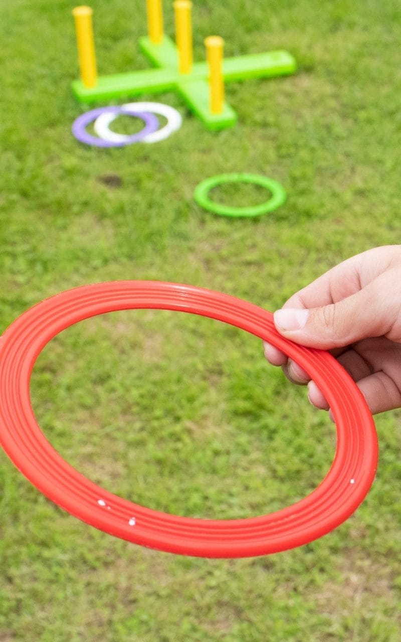 ring-toss-lawn-game-2
